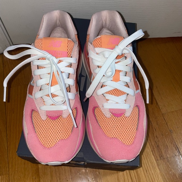 New Balance Shoes - New Balance 57/40 Valentine’s Day Sneakers